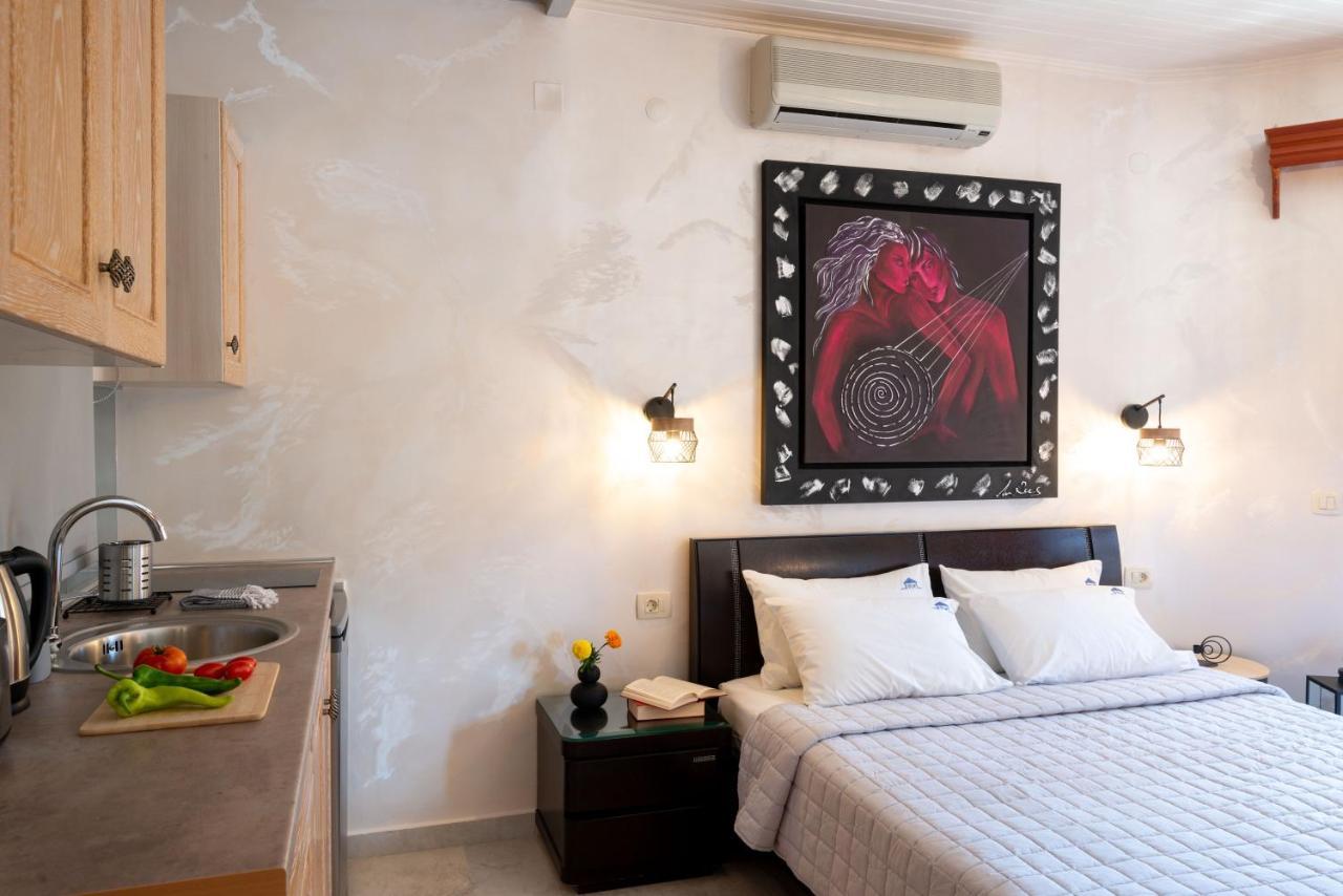 Haroula Apartment
